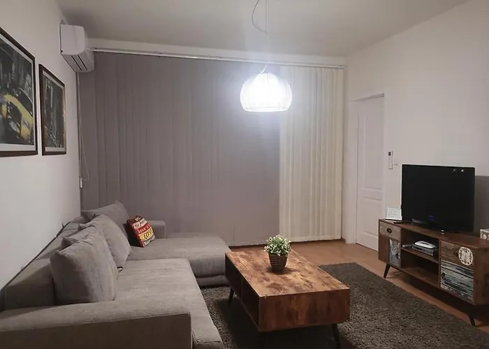 Sea Garden Idm Apartment Warna